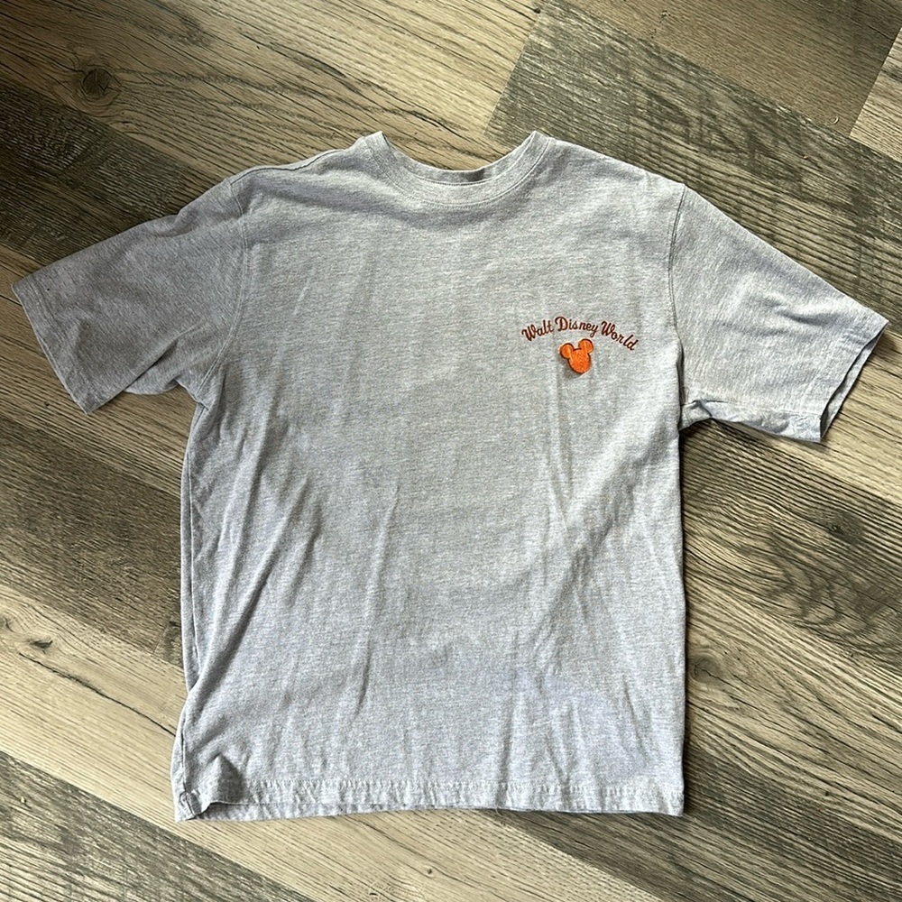 Walt Disney World Disney Parks Branch office gray T shirt men’s medium
